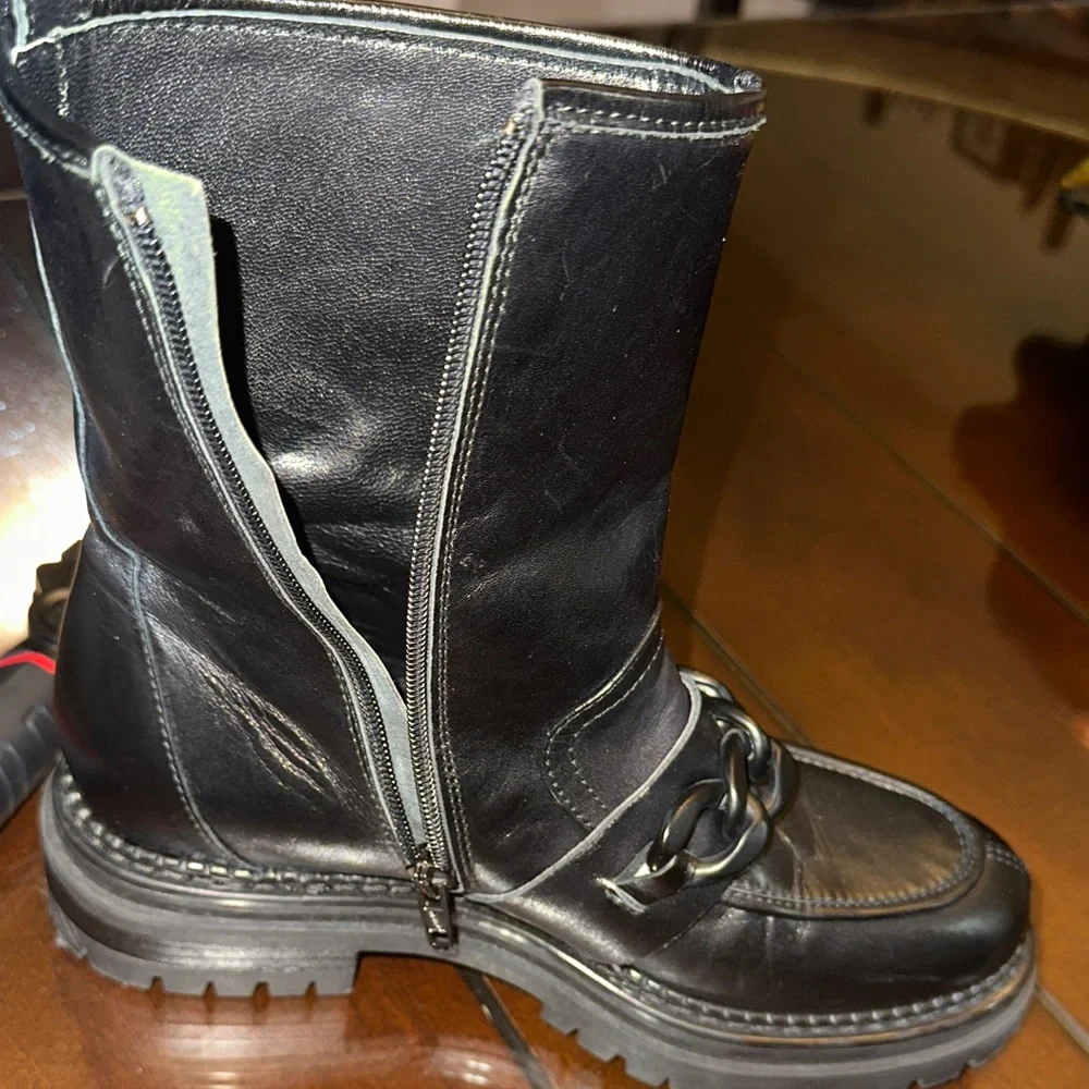 Napoleon made In Italy Black Ankle Boots with Chain Detail size 37 box 4 - Picture 7 of 9